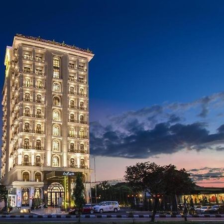 Lafayette Boutique Hotel Kejayan Luaran gambar