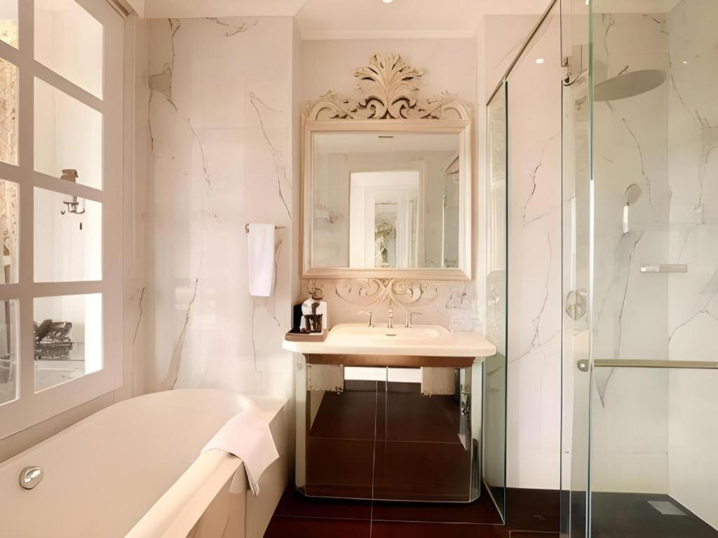 Lafayette Boutique Hotel Kejayan Luaran gambar