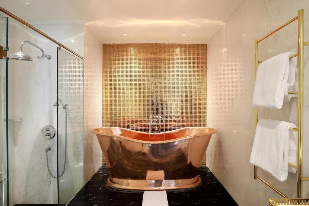 Lafayette Boutique Hotel Kejayan Luaran gambar
