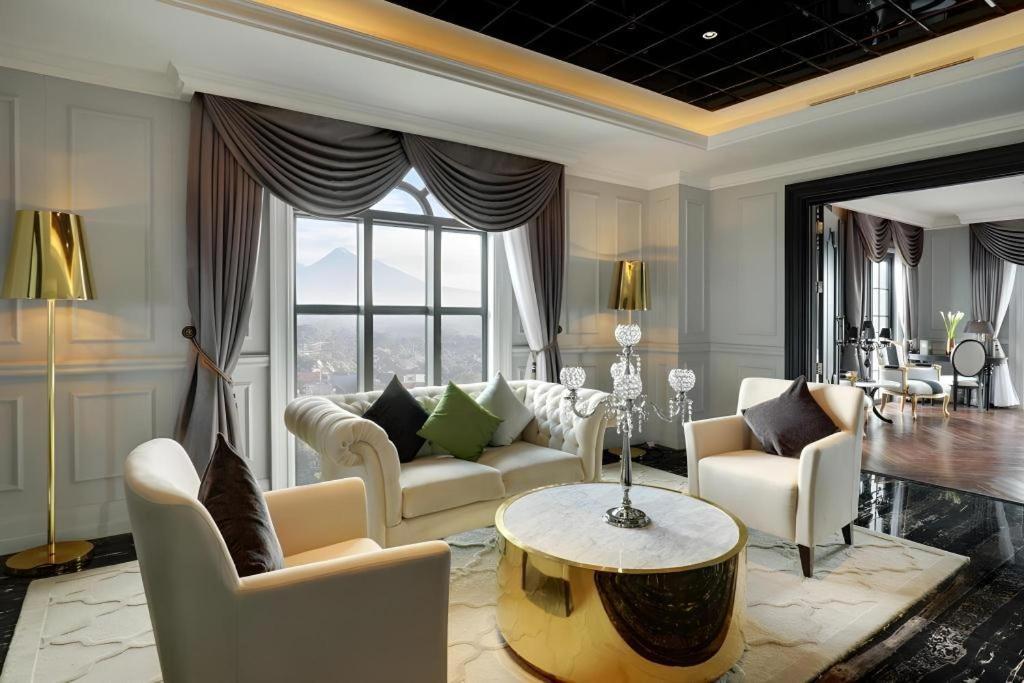 Lafayette Boutique Hotel Kejayan Luaran gambar